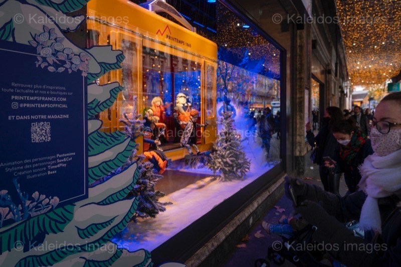 2020;Christmas decorations;Corona;Covid;Covid-19;Department Stores;Kaleidos;Kaleidos images;Le Printemps;Tarek Charara